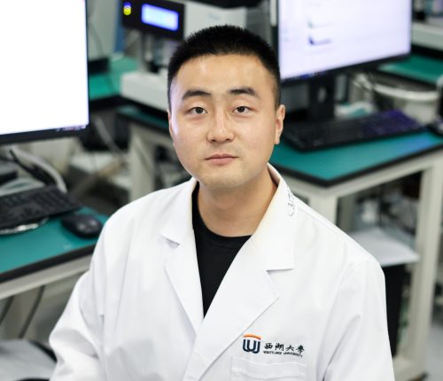 Heng Jiang